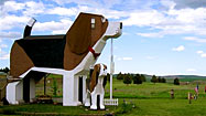 Offbeat Traveler: Spend a cozy night in a giant beagle