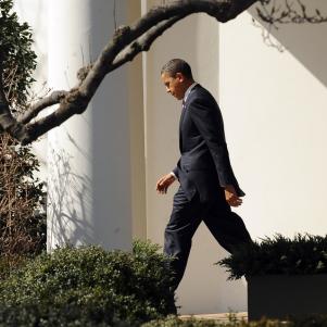 Obama departs White House for Miami