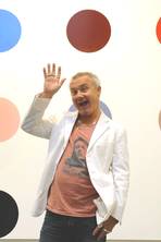 Hirst rewards lovers of his hot spots