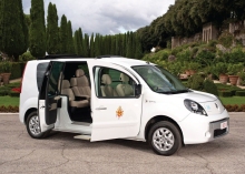 Newest Popemobile is an EV