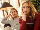 'It's not you, it's me': Men tend to be less concerned with giving emotional explanations when they dumped their partner- and are more likely to use technology to let them know 