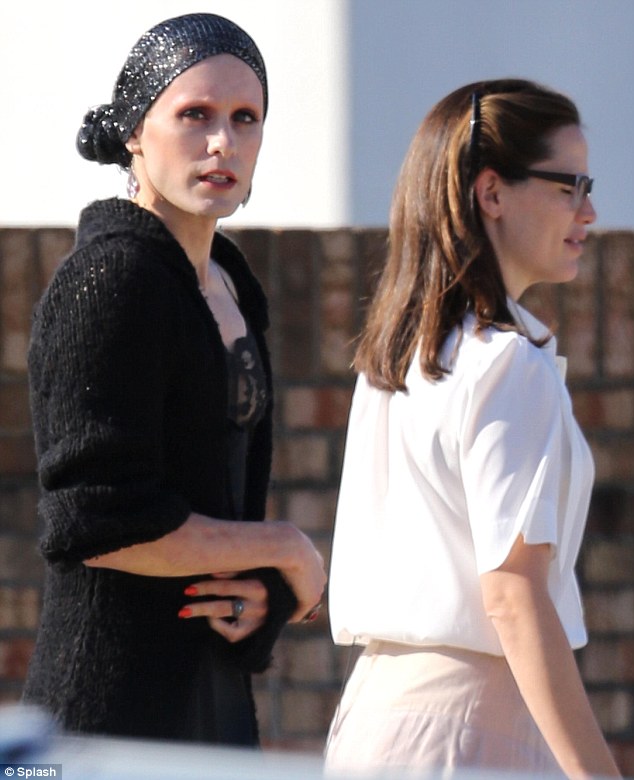 Girls day out: Jared Leto and Jennifer Garner went walkabout on the set of Dallas Buyers Club in New Orleans on Monday