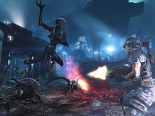 Aliens: Colonial Marines screens have aliens in them photo