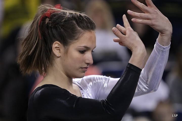 Photo of Andrew Luck's girlfriend, Stanford gymnast Nicole Pechanec