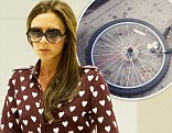 The pop star turned fashion designer tweeted a picture of her abandoned wheel, with a lock ineffectually securing it to a lamppost.