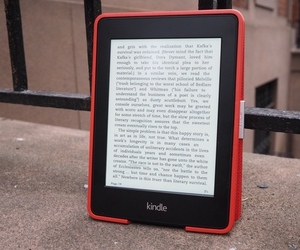 Kindle Paperwhite 1024px