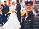 What a Wally! Zach Braff channels childrens character as he photobombs couple's wedding photo 