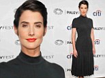She's SMULDERING! Cobie looked elegant at PaleyFest