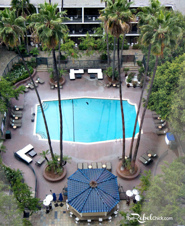 sheraton universal hotel pool