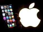 Apple became the first company to reach a market value of $700 billion ©Philippe Huguen (AFP/File)