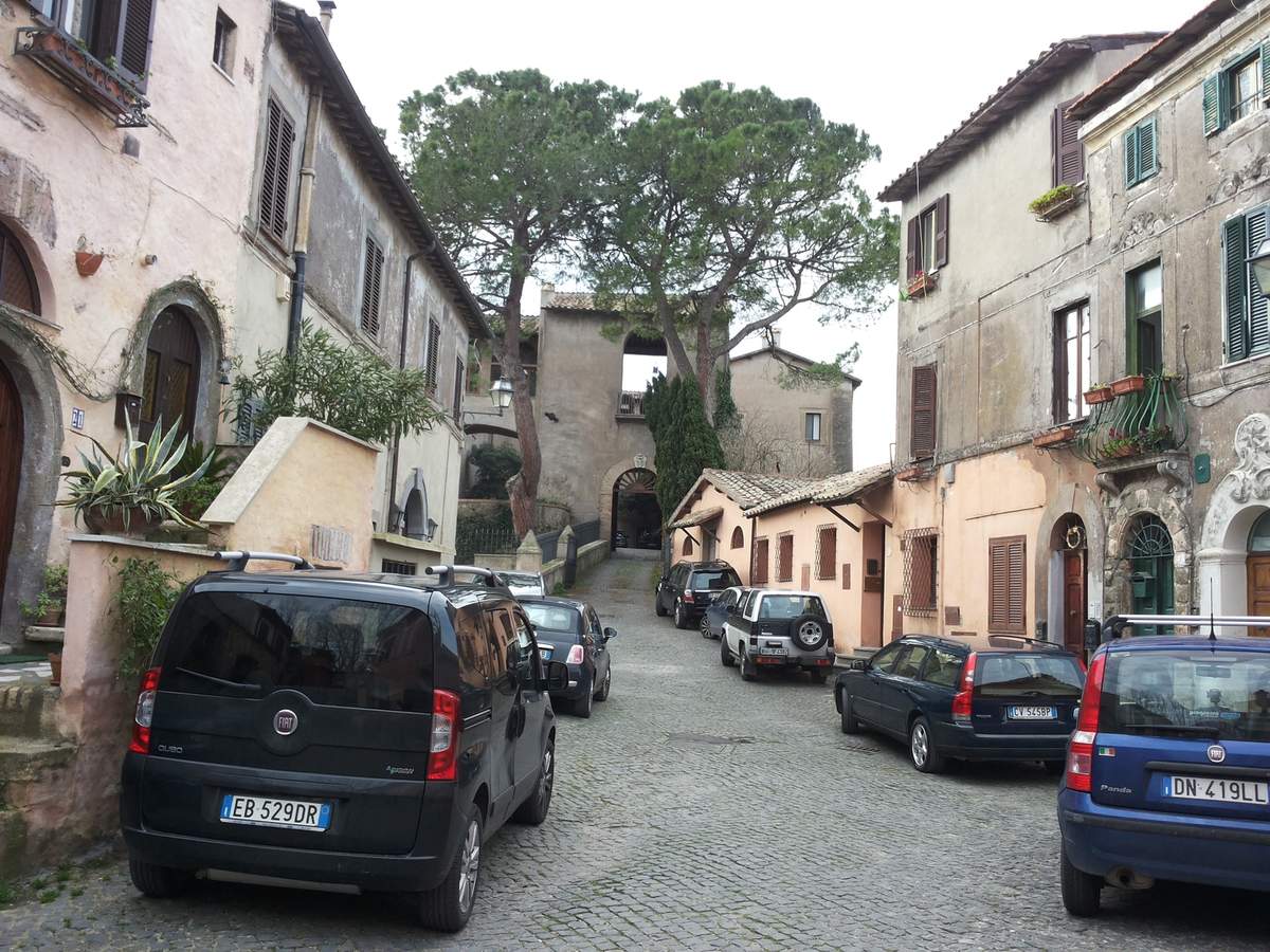 Borgo medievale del'Isola Farnese ©Mara Mencarelli