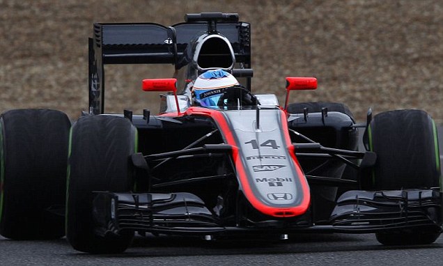 Fernando Alonso encounters problem with McLaren's Honda engine