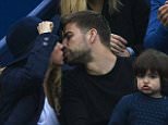 BARCELONA, SPAIN - APRIL 26:  Pop star Shakira and husband Gerard Pique of FC Barcelona kisses in the final during day seven of the Barcelona Open Banc Sabadell at the Real Club de Tenis Barcelona on April 26, 2015 in Barcelona, Spain.  (Photo by fotopress/Getty Images)
