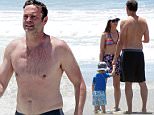 140581, EXCLUSIVE: A shirtless Vince Vaughn and his family take advantage of the hot weather and hit the beach in Los Angeles. Los Angeles, California - Sunday, July 26, 2015.  Photograph: Kevin Perkins,Pacificcoastnews.com***FEE MUST BE AGREED PRIOR TO USAGE*** UK OFFICE: +44 131 557 7760/7761/7762 US OFFICE + 1 310 261 96763365.255.212.82 Photograph: KVS, © PacificCoastNews. Los Angeles Office: +1 310.822.0419 sales@pacificcoastnews.com FEE MUST BE AGREED PRIOR TO USAGE