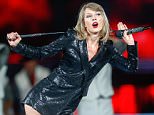 HOUSTON, TX - SEPTEMBER 09:  Taylor Swift The 1989 World Tour Live In Houston at Minute Maid Park on September 9, 2015 in Houston, Texas.  (Photo by Bob Levey/Getty Images for TAS)