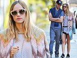 142602, EXCLUSIVE: Suki Waterhouse spotted getting close with Aram Rappaport in Tribeca, NYC. New York, New York - Friday September 18, 2015. Photograph: © PacificCoastNews. Los Angeles Office: +1 310.822.0419 sales@pacificcoastnews.com FEE MUST BE AGREED PRIOR TO USAGE