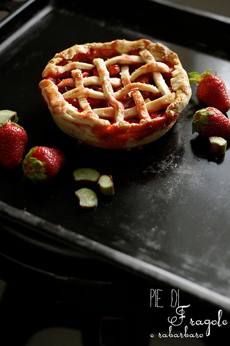 Strawberry (rhubarb) pie