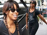 *** Fee of £100 applies for subscription clients to use images before 22.00 on 031115 ***\nEXCLUSIVE ALLROUNDERKelly Rowland seen leaving Bristol Farms\nFeaturing: Kelly Rowland\nWhere: Los Angeles, California, United States\nWhen: 02 Nov 2015\nCredit: WENN.com