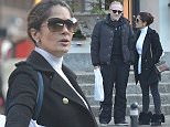 EXCLUSIVE TO INF.
December 27, 2015: Salma Hayek and Francois-Henri Pinault seen on holiday in Gstaad, Switzerland. The couple were waiting for a taxi to their hotel.
Mandatory Credit: INFphoto.com Ref Code: inffr-01/203642
