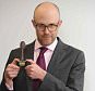 2016/01/11 Picture by Georgie Gillard
Pictured: John Petter from BT receives the wooden spoon award for terrible customer service from Money Mail.