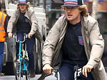 EXCLUSIVE ALL ROUNDER Actor Owen Wilson enjoys a bike ride on the streets of Paris\n28 January 2016.\nPlease byline: Vantagenews.com