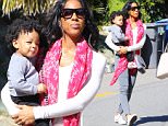 28.January.2016 - Beverly Hills ? USA\n*** STRICTLY AVAILABLE FOR UK AND GERMANY USE ONLY ***\nBeverly Hills, CA - Kelly Rowland takes her son Titan to music class on a sunny LA day. The singer decided to rep mostly Chanel including a red and pink scarf and grey purse.\nBYLINE MUST READ : AKM-GSI-XPOSURE\n***UK CLIENTS - PICTURES CONTAINING CHILDREN PLEASE PIXELATE FACE PRIOR TO PUBLICATION ***\n*UK CLIENTS MUST CALL PRIOR TO TV OR ONLINE USAGE PLEASE TELEPHONE 0208 344 2007*