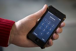 Judge Backs Apple in Drug Case Involving Locked Phone