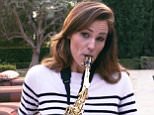 Jennifer Garner Show Off Her Saxophone Skills