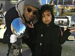 beyonces mother posts instagram of jayz and daughter blue ivy
mstinalawson
FOLLOWING
I don't get it! What's the big deal?
2,791 likes
18m
mstinalawsonI don't get it! What's the big deal?