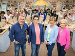 Television Programme: The Great British Bake Off.
L-R: Paul Hollywood, Sue Perkins, Mel Giedroyc, Mary Berry + The Great British Bake Off contestants 

(C) Love Productions - Photographer: Mark Bourdillon