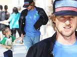 03 April 2016 - Los Angeles - USA\n**STRICTLY NOT AVAILABLE FOR MAIL ONLINE**\n*EXCLUSIVE ALL ROUND PICTURES*\nAmerican actor Owen Wilson (47) is seen shopping in Santa Monica, Los Angeles with his 5 year old son Robert Wilson\nByline Must Read: XPOSUREPHOTOS.COM\n** UK clients please pixelate children's faces prior to publication**\nFor content licensing please contact:\nXposure Photos\npictures@xposurephotos.com\n 44 (0) 208 344 2007