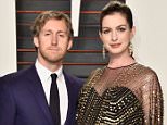 BEVERLY HILLS, CA - FEBRUARY 28:  Actors Adam Shulman (L) and Anne Hathaway attend the 2016 Vanity Fair Oscar Party Hosted By Graydon Carter at the Wallis Annenberg Center for the Performing Arts on February 28, 2016 in Beverly Hills, California.  (Photo by Pascal Le Segretain/Getty Images)