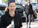 21.April.2016 - Brentwood - USA\n*** STRICTLY AVAILABLE FOR UK AND GERMANY USE ONLY ***\nJennifer Garner is all smiles this morning as she heads to her morning workout with her gym buddy\nBYLINE MUST READ : AKM-GSI-XPOSURE\n***UK CLIENTS - PICTURES CONTAINING CHILDREN PLEASE PIXELATE FACE PRIOR TO PUBLICATION ***\n*UK CLIENTS MUST CALL PRIOR TO TV OR ONLINE USAGE PLEASE TELEPHONE 0208 344 2007*\n