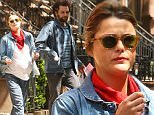 EXCLUSIVE: Keri Russell was seen showing her baby bump and eating a protein bar as she stepped out in Brooklyn New York with her boyfriend Matthew Rhys.\n\nPictured: Keri Russell and Matthew Rhys\nRef: SPL1275776  120516   EXCLUSIVE\nPicture by: Splash News\n\nSplash News and Pictures\nLos Angeles: 310-821-2666\nNew York: 212-619-2666\nLondon: 870-934-2666\nphotodesk@splashnews.com\n