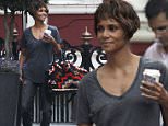LONDON, UNITED KINGDOM - MAY 12: (EXCLUSIVE COVERAGE) (MINIMUM ONLINE USAGE FEE 200 FOR THE SET) (MINIMUM PRINT USAGE FEE 250 PER IMAGE) Actress Halle Berry is pictured arriving back at a London hotel on May 12, 2016 in London, England. (Photo by Ada Houghton/GC Images)