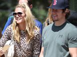 Brentwood, CA - Heidi Klum and Mark Wahlberg head to their kids soccer game at the same park. The two are seen supporting their kids play soccer with their friends standing side by side.
  
AKM-GSI      May 21, 2016
To License These Photos, Please Contact :
Steve Ginsburg
(310) 505-8447
(323) 423-9397
steve@akmgsi.com
sales@akmgsi.com
or
Maria Buda
(917) 242-1505
mbuda@akmgsi.com
ginsburgspalyinc@gmail.com