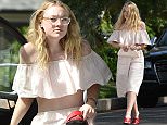***Not part of any subscription deal. Fee set at £150 before 22.00 HRS on 11th June 2016***
EXCLUSIVE ALLROUNDERDakota Fanning puts her shoes on as she leaves her car when she arrive at a friends house
Featuring: Dakota Fanning
Where: Los Angeles, California, United States
When: 10 Jun 2016
Credit: WENN.com