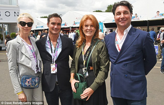 Fergie is joined by (left to right) Tamara Beckwith, Manuel Fernandez, and Tamara's husband Giorgio Veroni