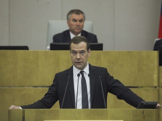 «Заговор» Медведева, Кудрина и Грефа: чиновникам готовят революцию
