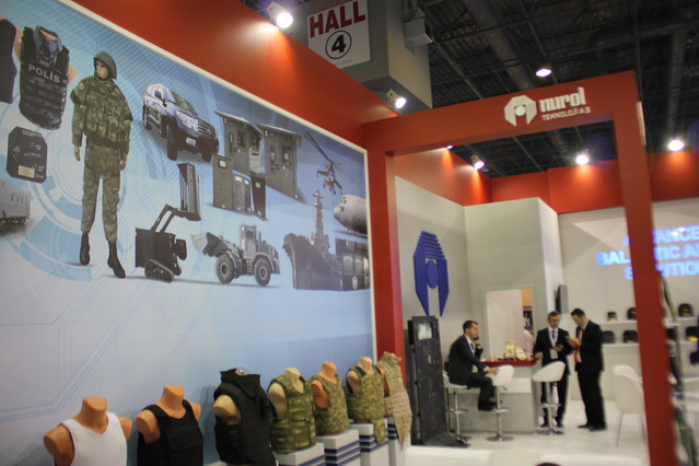 Nurol Technologies showcases its range of protection vests and body armour at High Tech Port 2016 640 001