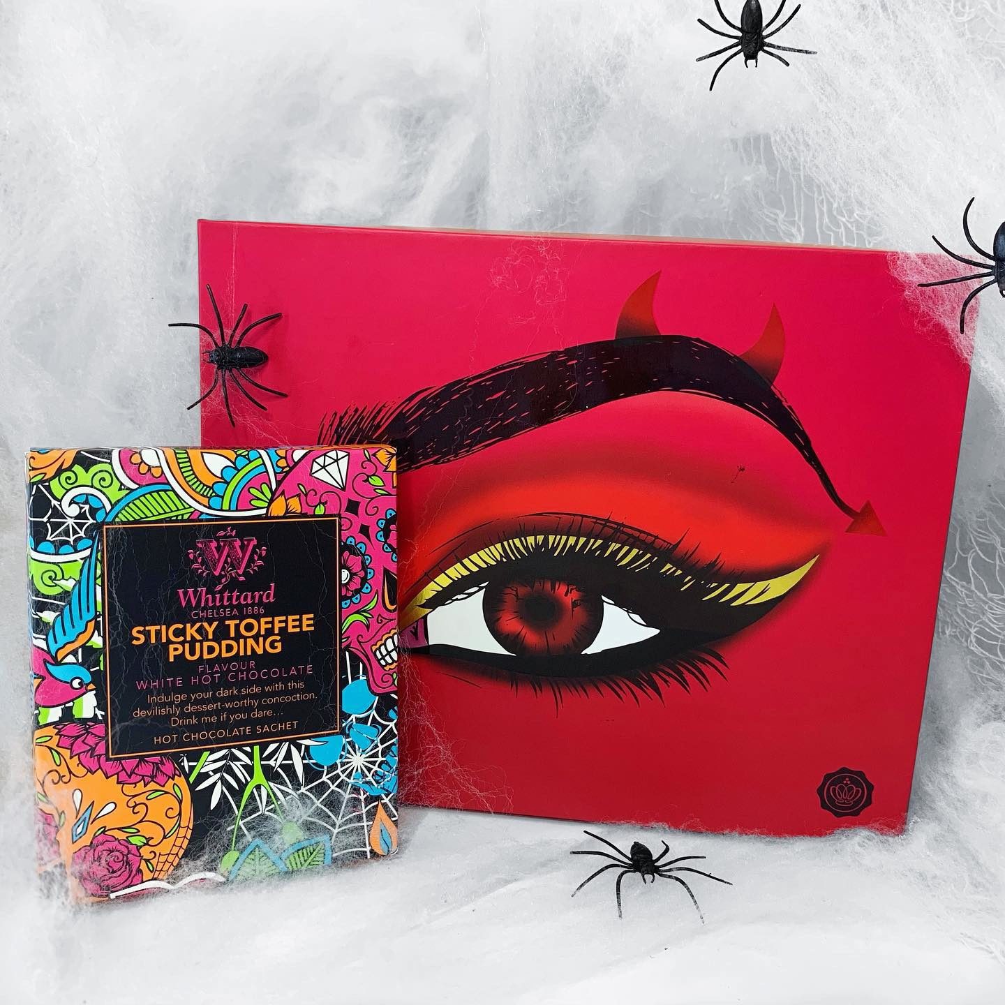 Whittard of Chelsea Sticky Toffee Pudding White Hot Chocolate - Glossybox Halloween Devil Edit October 2019 - Miss Boux