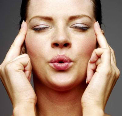 masaje de ojos para evitar las bolsas, ojeras y arrugas
