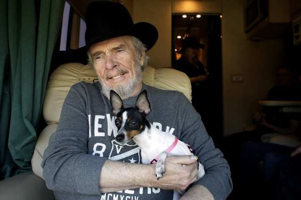 Merle Haggard with dog 4-2010