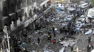 Pommi teki ison kraatterin katuun Bagdadin esikaupungissa.