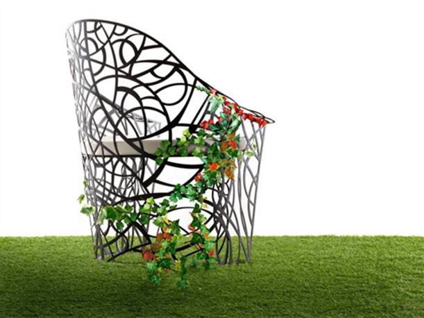 SIngle Garden Furniture Set with Unique and Artistic Design