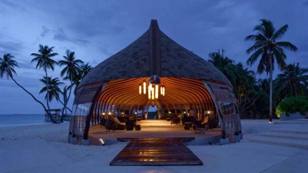 Night View Restaurant at Natural Contemporary Resort Design Alila Villas Hadahaa Maldives