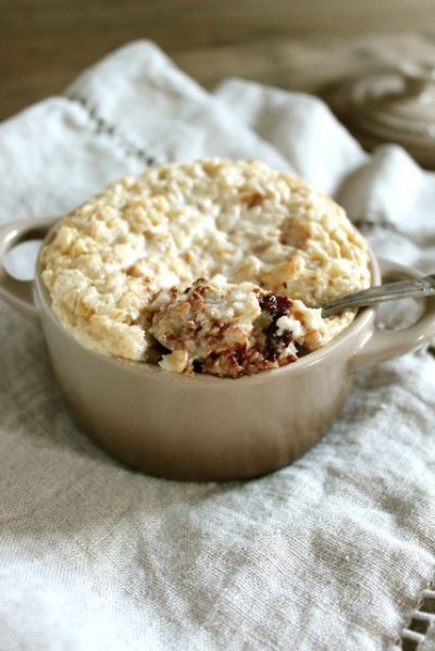 Chocolate Chip Buttermilk Pancake Baked Oatmeal for One


