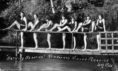 HH - Bathing Beauties 1930