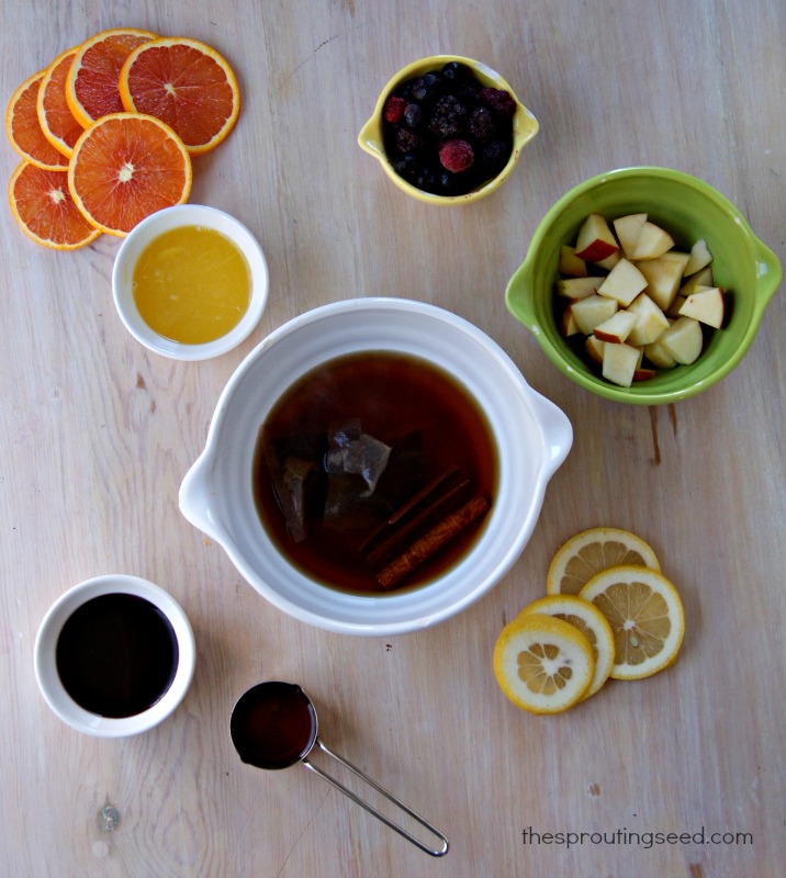 non-alcoholic sangria @thesproutingseed.com #holidaydrink #mocktail