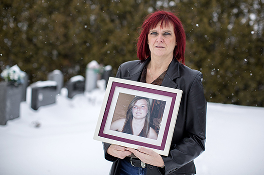 Linda Morin's 14-year-old daughter Annabelle died two weeks after receiving the second injection of the vaccine Gardasil.